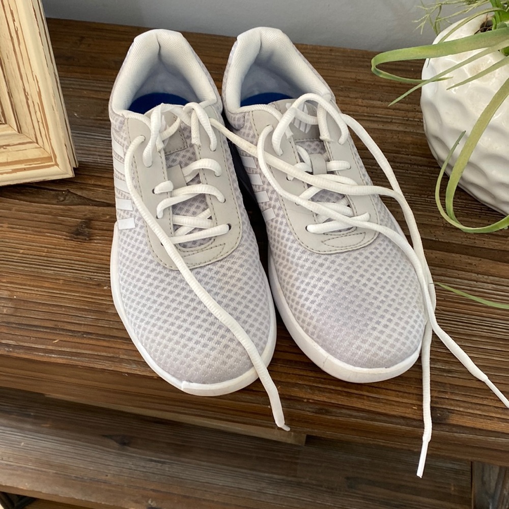 K-Swiss Tennis Shoes